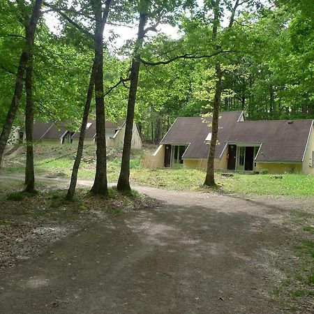 Gites La Foret Chenerailles Екстериор снимка