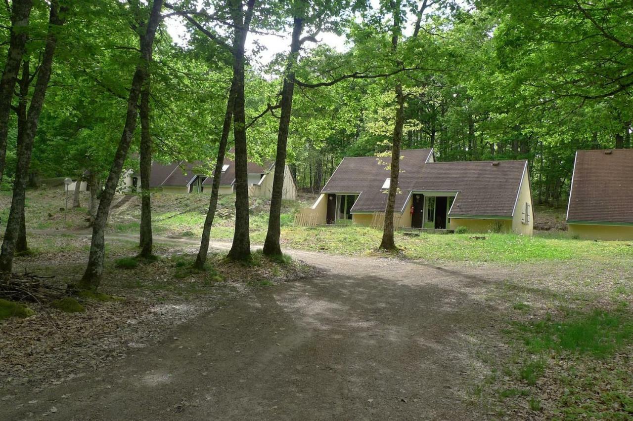Gites La Foret Chenerailles Екстериор снимка