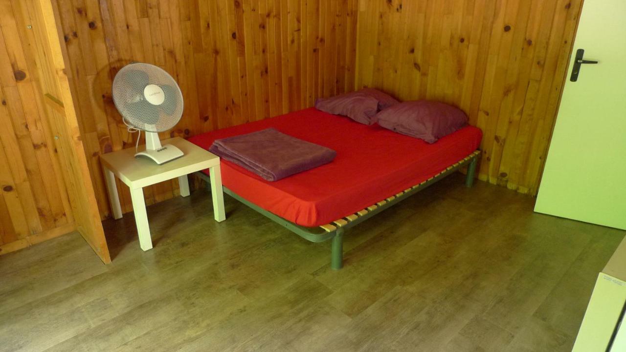 Gites La Foret Chenerailles Екстериор снимка